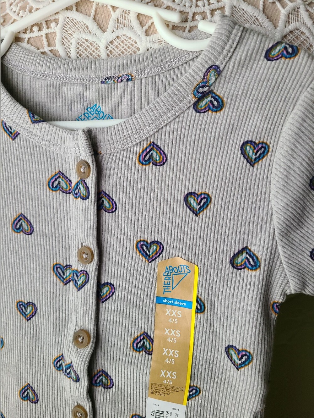 Size 4/5 - Picture 2 of 5